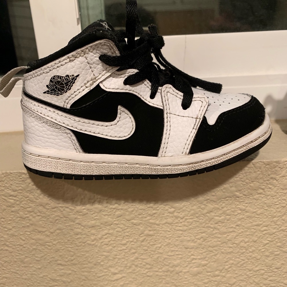 Nike toddler shoes
